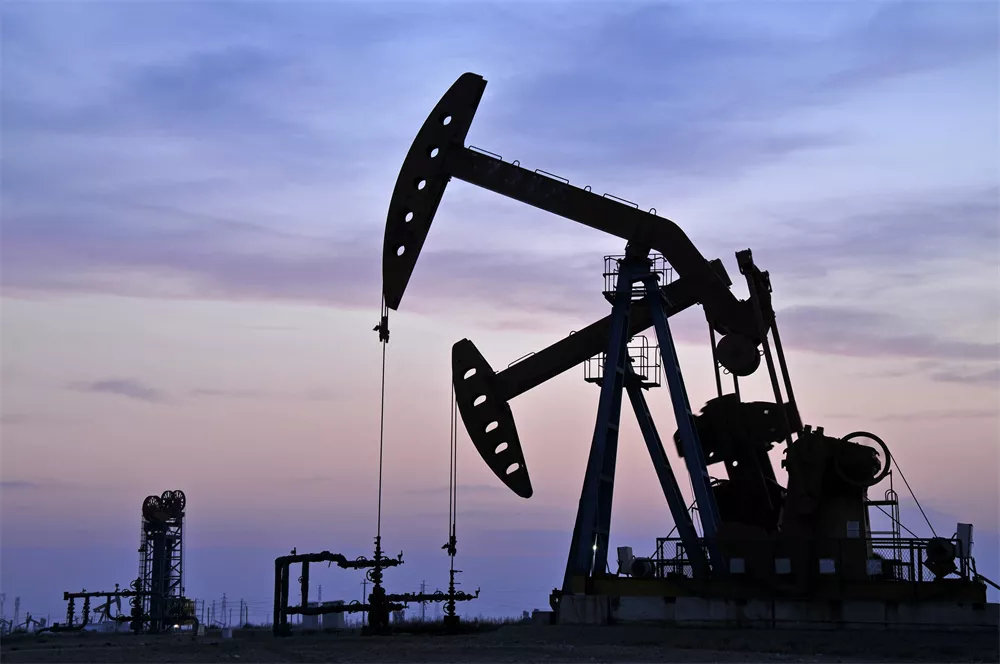 Offshore, Onshore and various Drilling Platforms