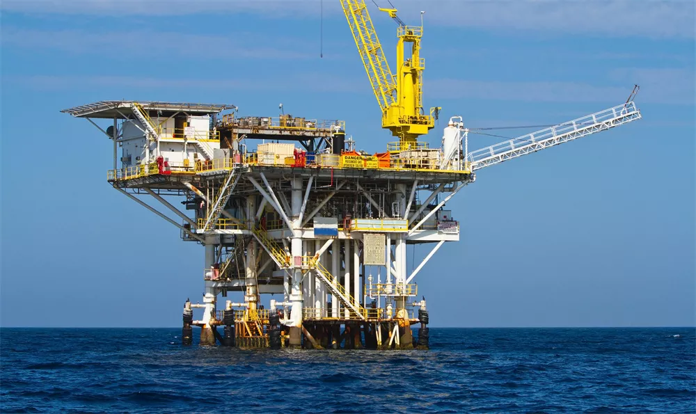 Offshore, Onshore and various Drilling Platforms